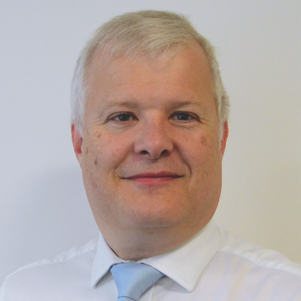 Color photo Laurie Charlwood