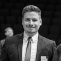 Headshot Simon Rohlmann
